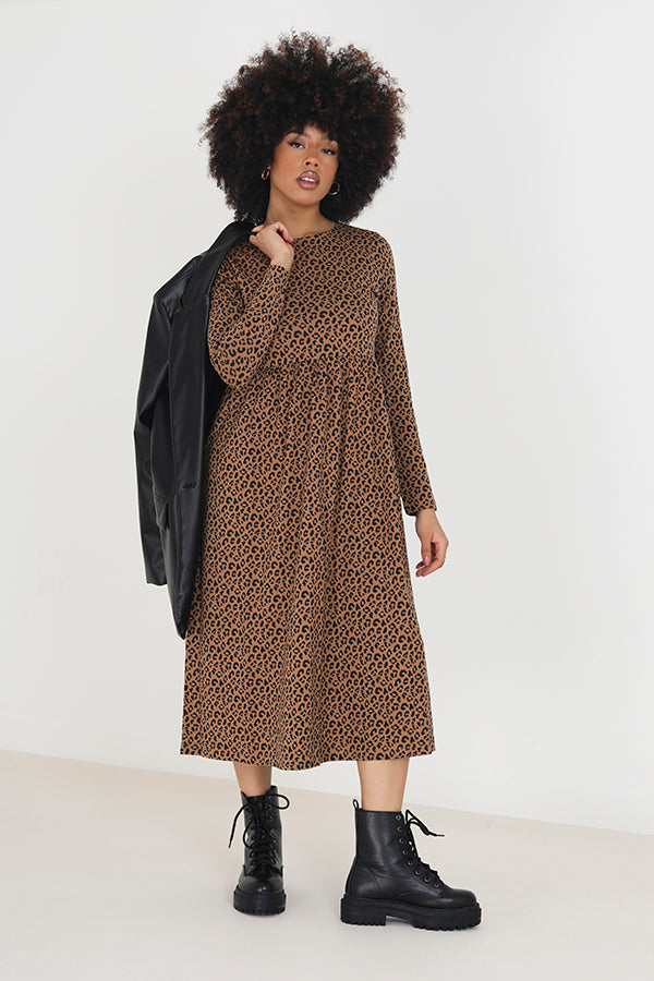 Wholesle Long Sleeved Animal Print Smock Midi Dress