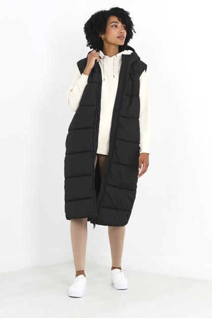 Black Fixed Long Length Puffer Gilet