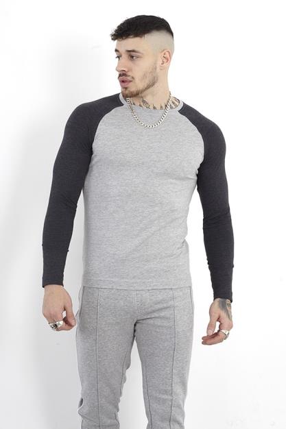 Long Sleeve Crew Neckt-Shirt