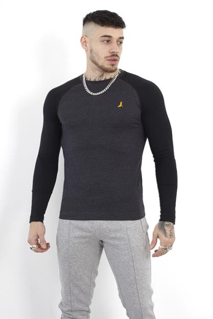 Long Sleeve Crew Neckt-Shirt